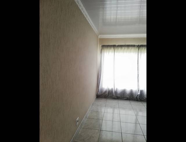 3 BEDROOM FREEHOLD FOR SALE IN ARBORPARK